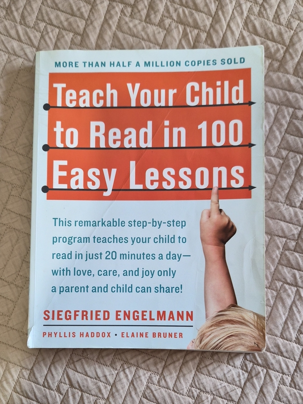 Teach Your Child to Read in 100 Easy Lessons By Siegrfied ENGELMANN